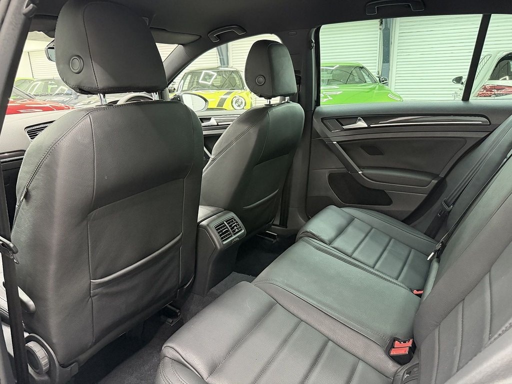 Used Volkswagen Golf 2017 for sale - 77195327: Photo 18