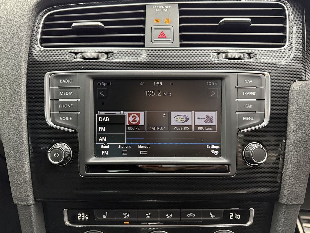 Used Volkswagen Golf 2017 for sale - 77195327: Photo 26