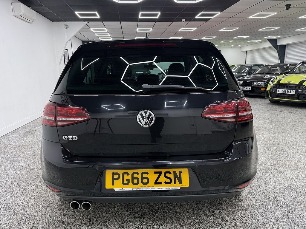 Used Volkswagen Golf 2017 for sale - 77195327: Photo 4