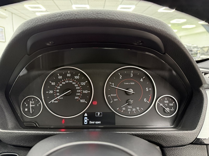 Used BMW 3 Series 2015 for sale - 76734300: Photo 29