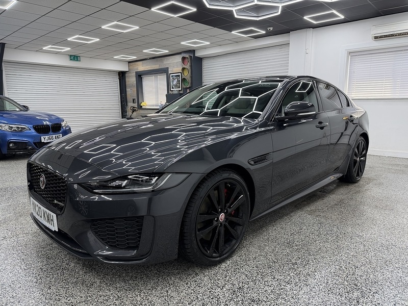 Used Jaguar XE 2020 for sale - 76707319: Photo 6