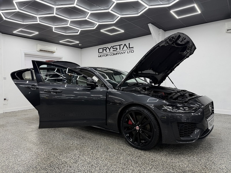 Used Jaguar XE 2020 for sale - 76707319: Photo 8