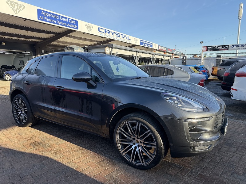 Used Porsche Macan 2018 for sale - 76707317: Photo 1