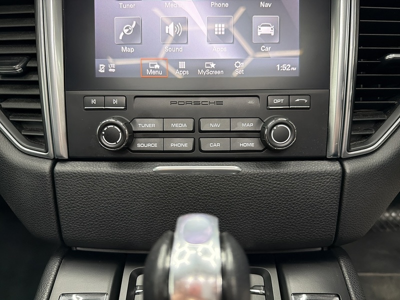 Used Porsche Macan 2018 for sale - 76707317: Photo 24