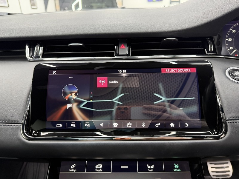 Used Land Rover Range Rover Evoque 2019 for sale - 76707291: Photo 32