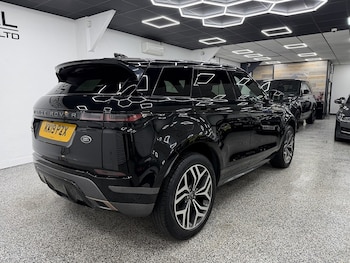 Used Land Rover Range Rover Evoque 2019 for sale - 76707291: Photo
