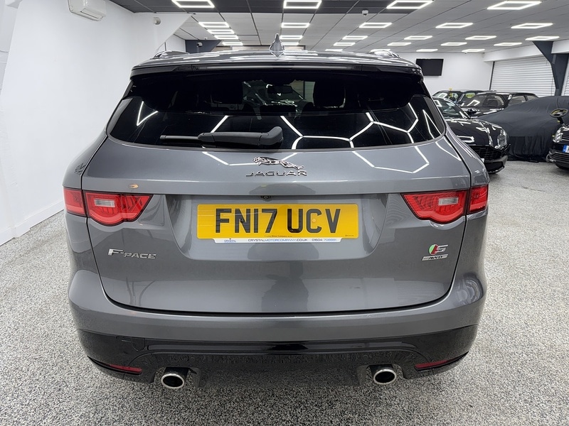 Used Jaguar F-Pace 2017 for sale - 77135594: Photo 4
