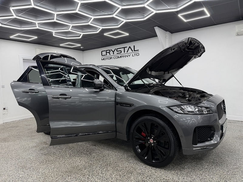 Used Jaguar F-Pace 2017 for sale - 77135594: Photo 8