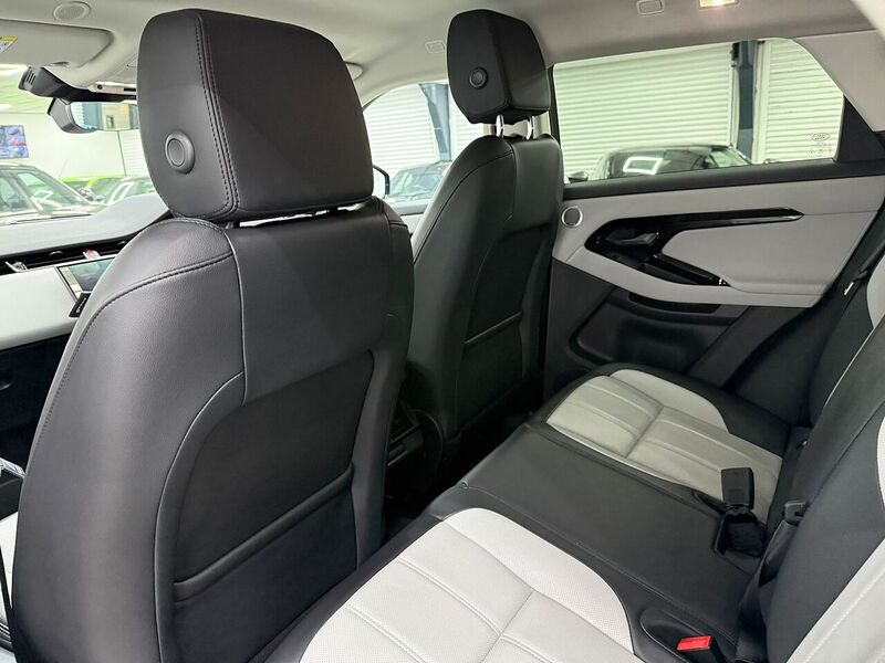 Used Land Rover Range Rover Evoque 2024 for sale - 76707288: Photo 12
