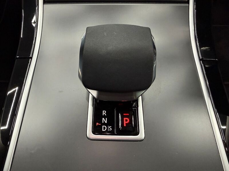 Used Land Rover Range Rover Evoque 2024 for sale - 76707288: Photo 15