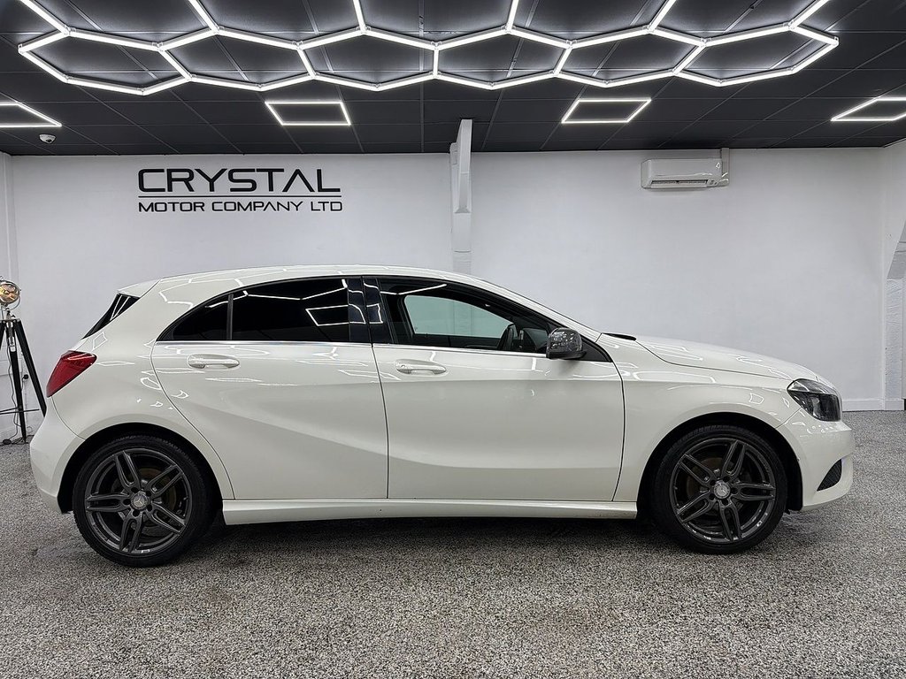 Used Mercedes-Benz A-Class 2014 for sale - 77231894: Photo 2