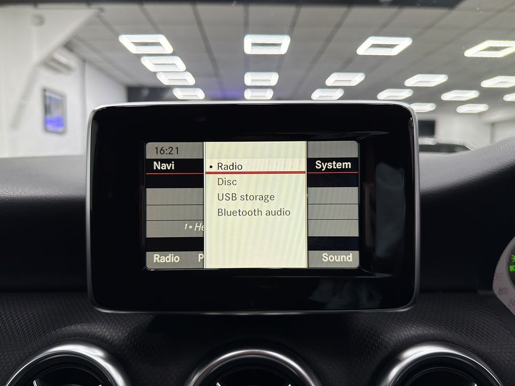 Used Mercedes-Benz A-Class 2014 for sale - 77231894: Photo 25