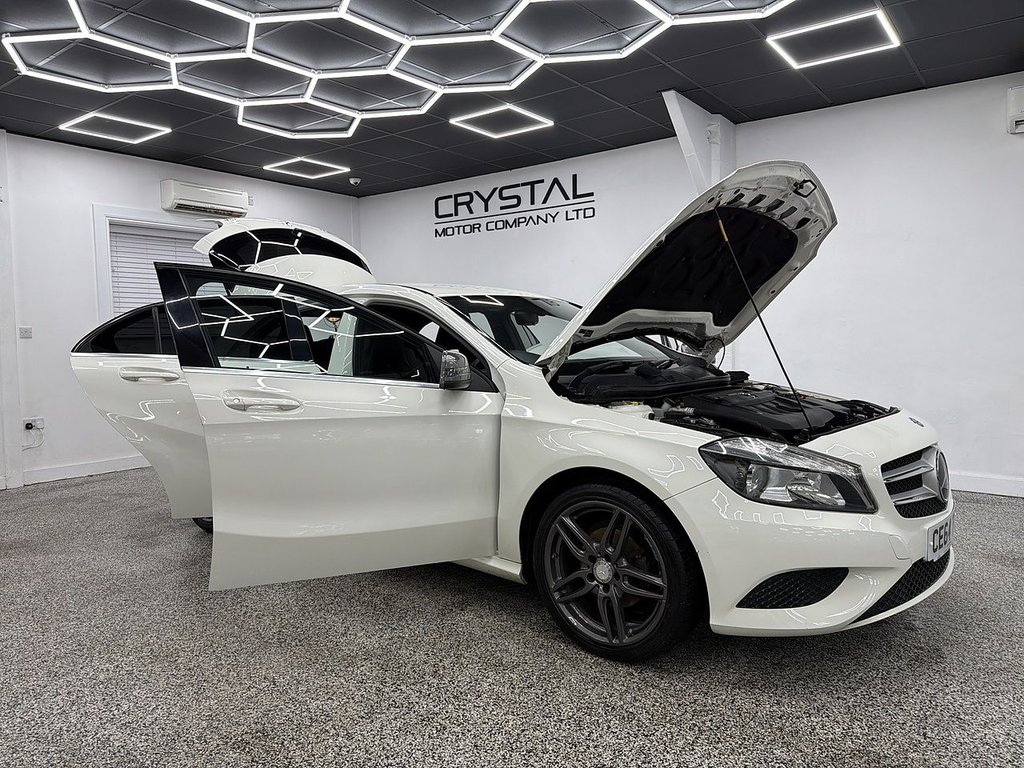 Used Mercedes-Benz A-Class 2014 for sale - 77231894: Photo 8