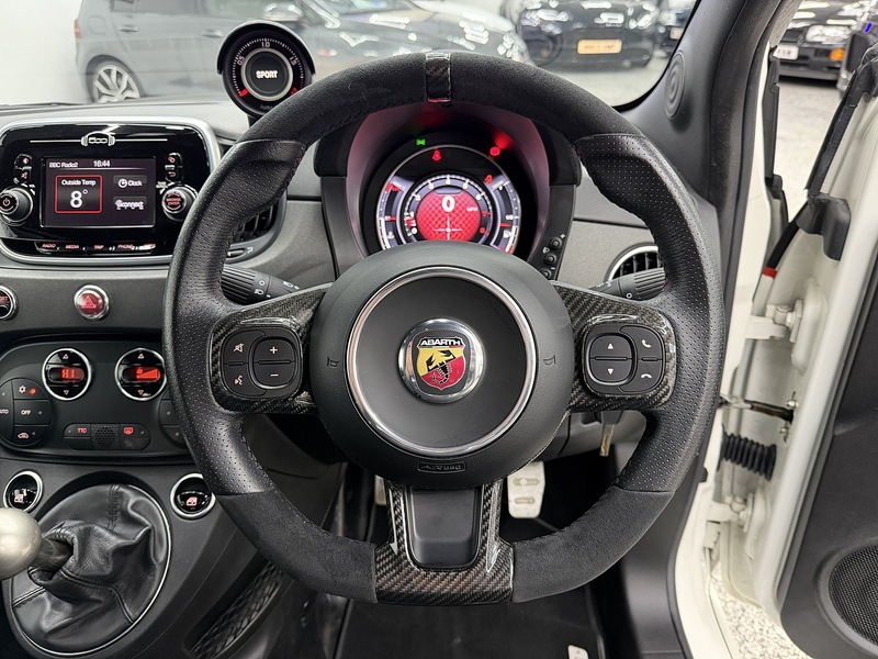 Used Abarth 595 2018 for sale - 77018950: Photo 20