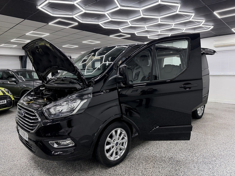 Used Ford Tourneo Custom 2020 for sale - 76707232: Photo 13