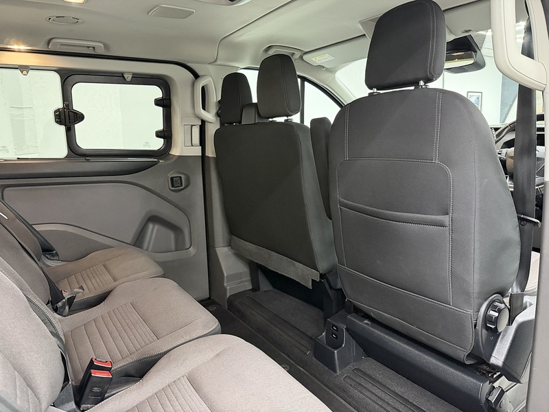Used Ford Tourneo Custom 2020 for sale - 76707232: Photo 16