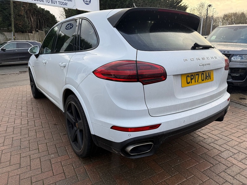 Used Porsche Cayenne 2017 for sale - 76853374: Photo 5
