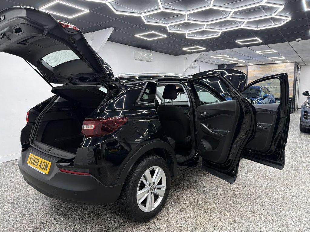 Used Vauxhall Grandland X 2018 for sale - 77231997: Photo 10