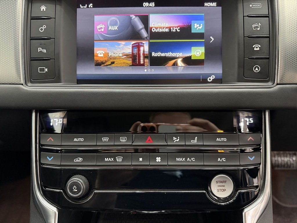 Used Jaguar XF 2018 for sale - 77195319: Photo 21