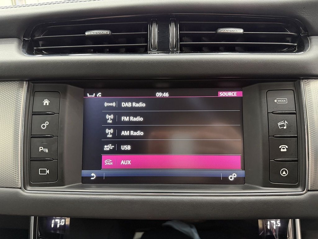 Used Jaguar XF 2018 for sale - 77195319: Photo 23