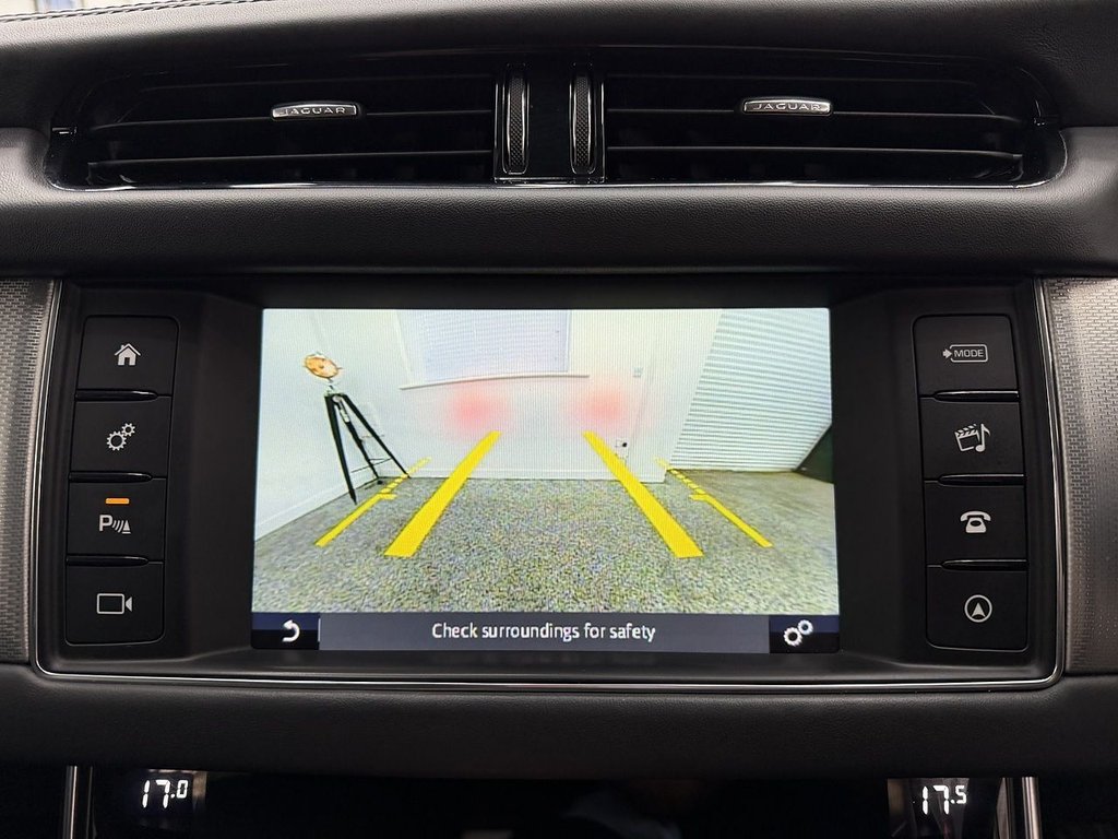 Used Jaguar XF 2018 for sale - 77195319: Photo 26