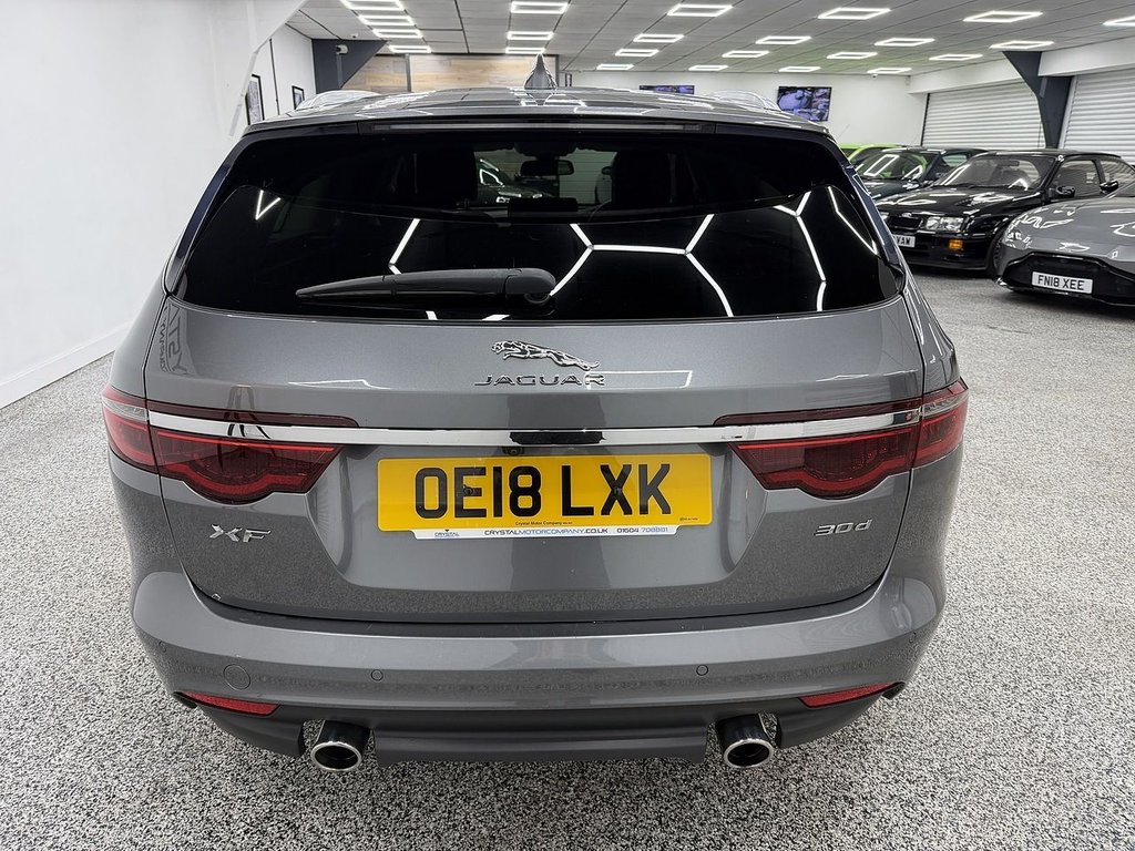 Used Jaguar XF 2018 for sale - 77195319: Photo 3
