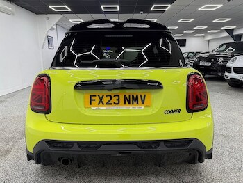 Used MINI Hatch 2023 for sale - 77195286: Photo