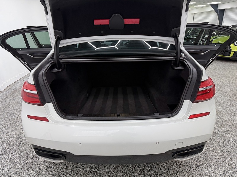 Used BMW 7 Series 2017 for sale - 76707294: Photo 11