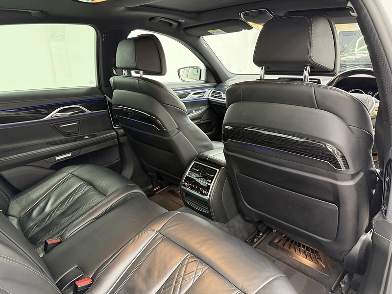 Used BMW 7 Series 2017 for sale - 76707294: Photo 17