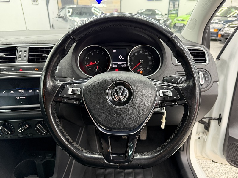 Used Volkswagen Polo 2017 for sale - 76707311: Photo 21