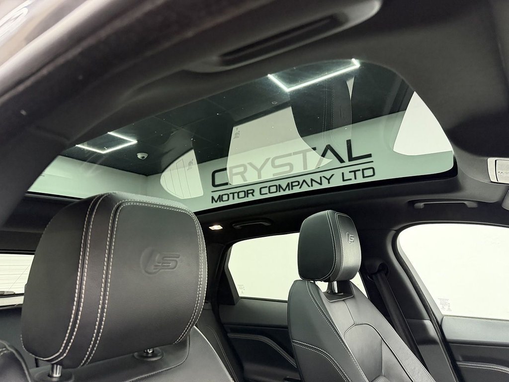 Used Jaguar F-Pace 2017 for sale - 77195288: Photo 15