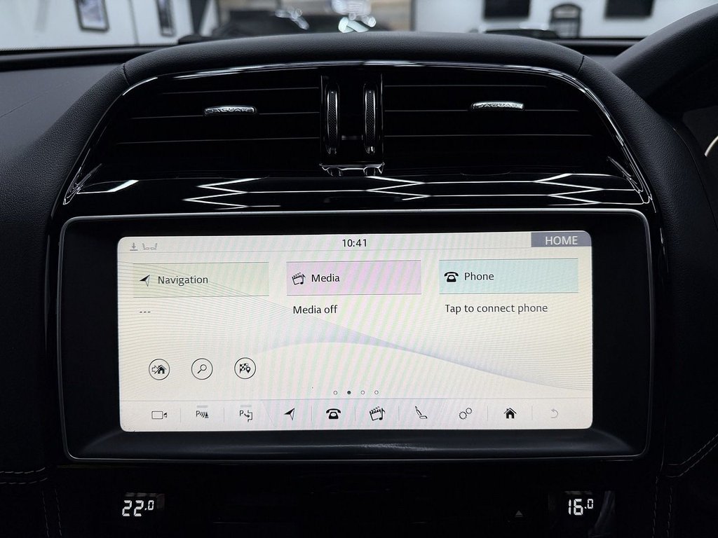 Used Jaguar F-Pace 2017 for sale - 77195288: Photo 24