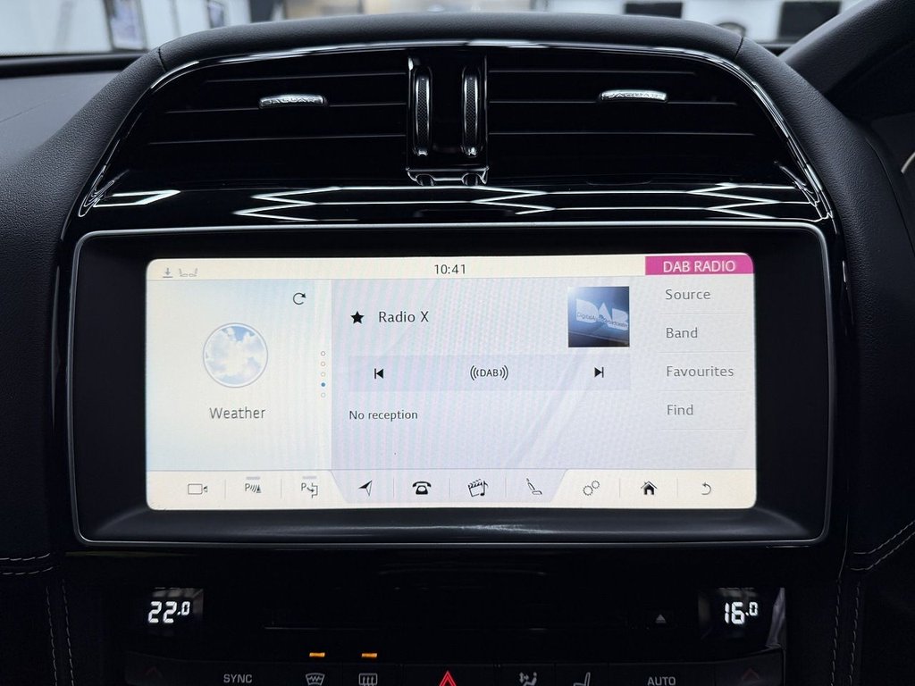 Used Jaguar F-Pace 2017 for sale - 77195288: Photo 27