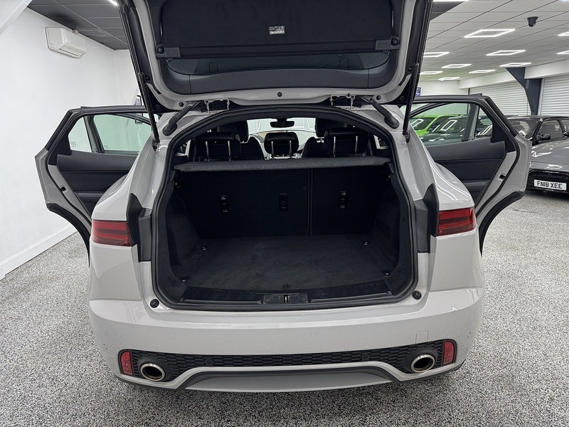 Used Jaguar E-Pace 2019 for sale - 76707234: Photo 11