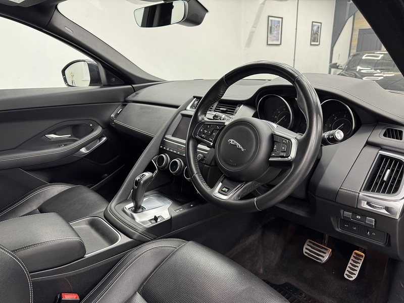 Used Jaguar E-Pace 2019 for sale - 76707234: Photo 16
