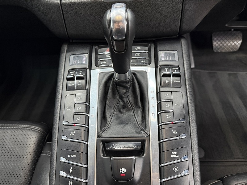 Used Porsche Macan 2014 for sale - 76707253: Photo 24