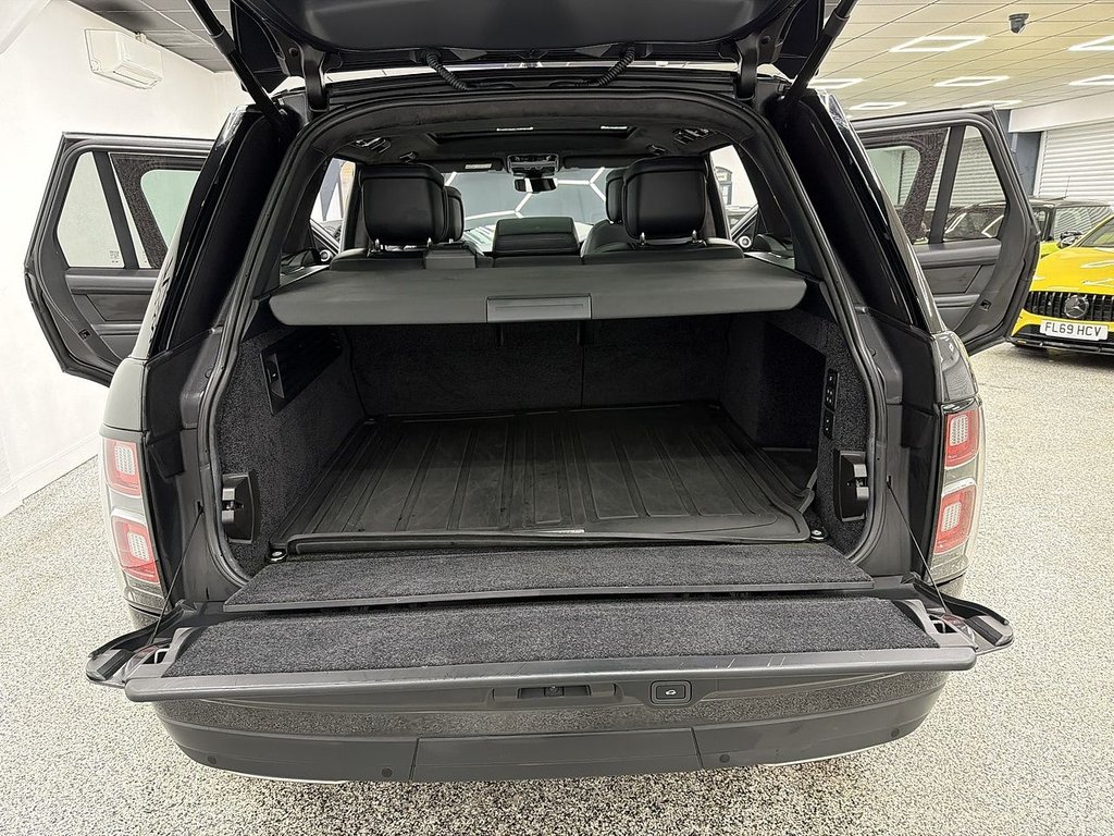 Used Land Rover Range Rover 2020 for sale - 77231877: Photo 11