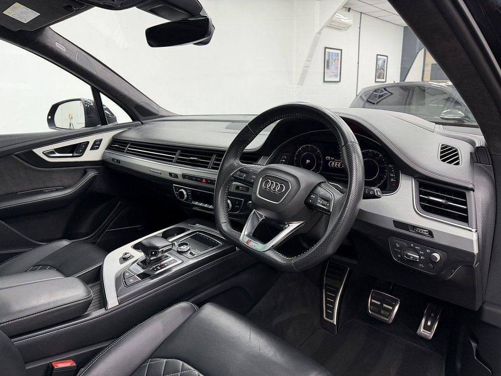 Used Audi Q7 2018 for sale - 77231923: Photo 17