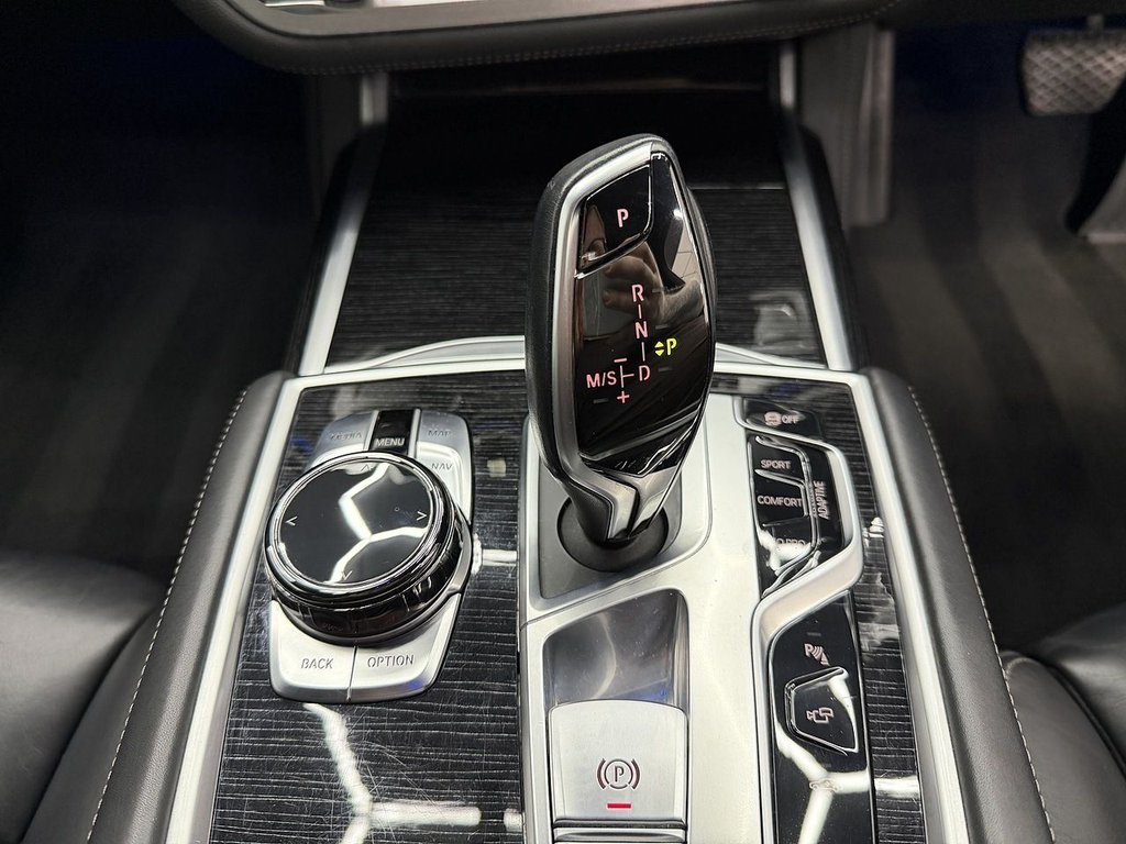 Used BMW 7 Series 2017 for sale - 77195271: Photo 25