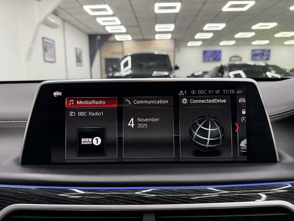 Used BMW 7 Series 2017 for sale - 77195271: Photo 31