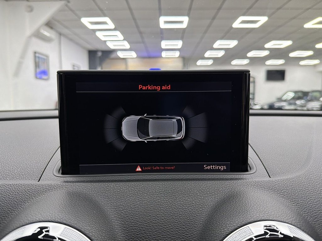 Used Audi RS3 2015 for sale - 77195317: Photo 32