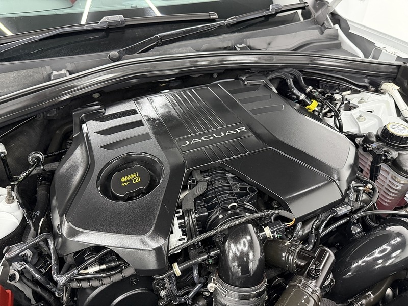 Used Jaguar F-Pace 2016 for sale - 76707243: Photo 15