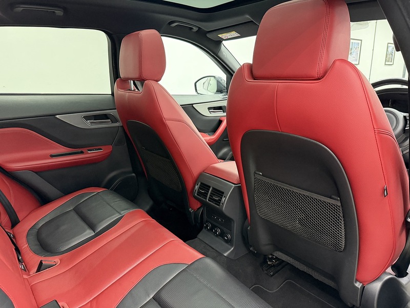 Used Jaguar F-Pace 2016 for sale - 76707243: Photo 17