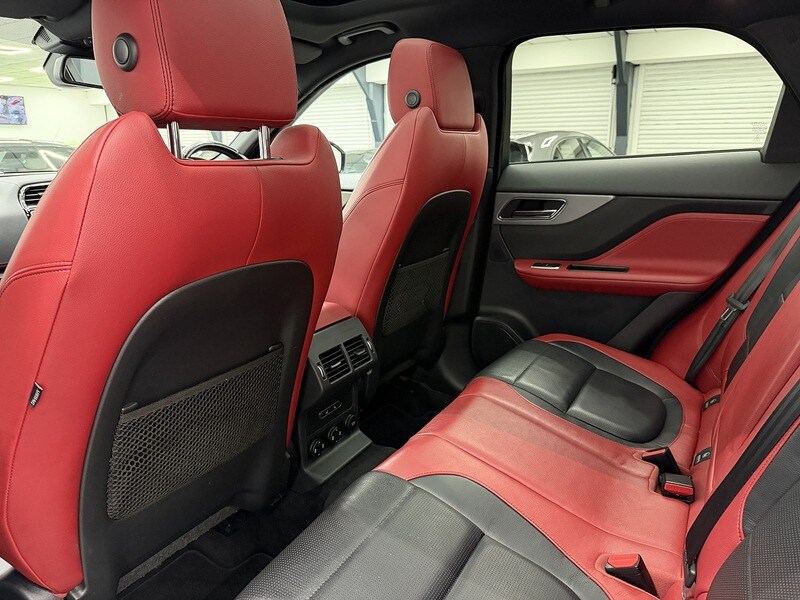 Used Jaguar F-Pace 2016 for sale - 76707243: Photo 19