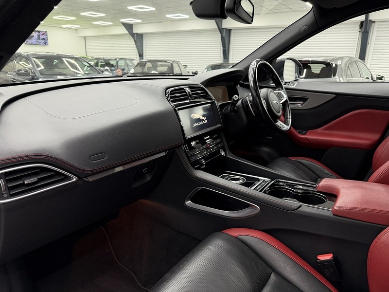 Used Jaguar F-Pace 2016 for sale - 76707243: Photo 20
