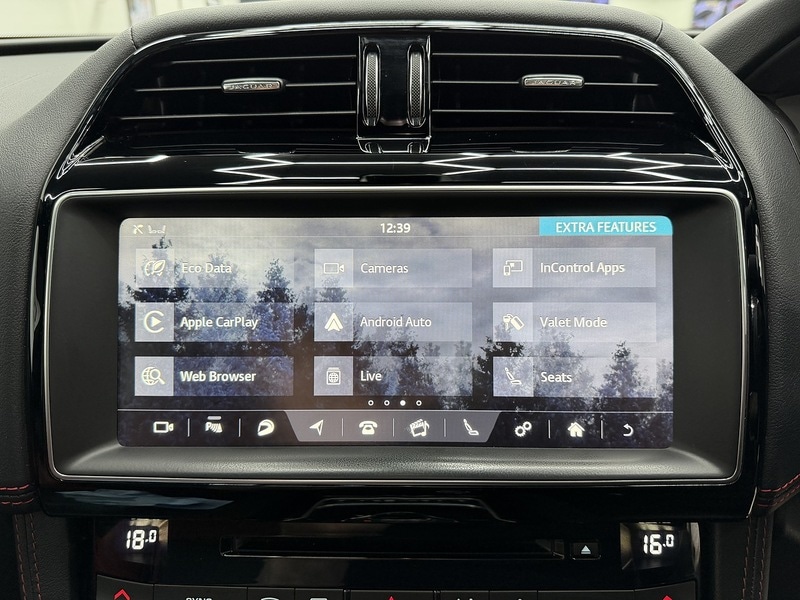 Used Jaguar F-Pace 2016 for sale - 76707243: Photo 25