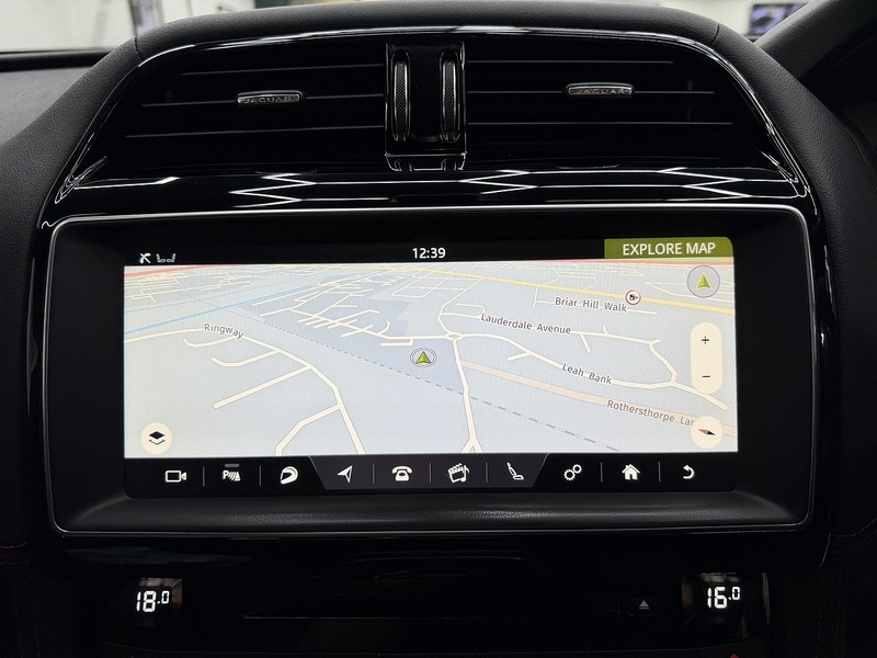 Used Jaguar F-Pace 2016 for sale - 76707243: Photo 27