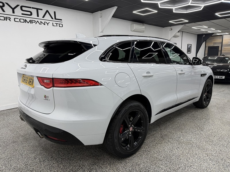 Used Jaguar F-Pace 2016 for sale - 76707243: Photo 3