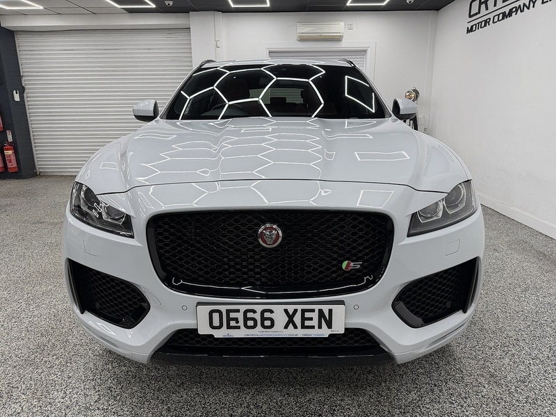 Used Jaguar F-Pace 2016 for sale - 76707243: Photo 7