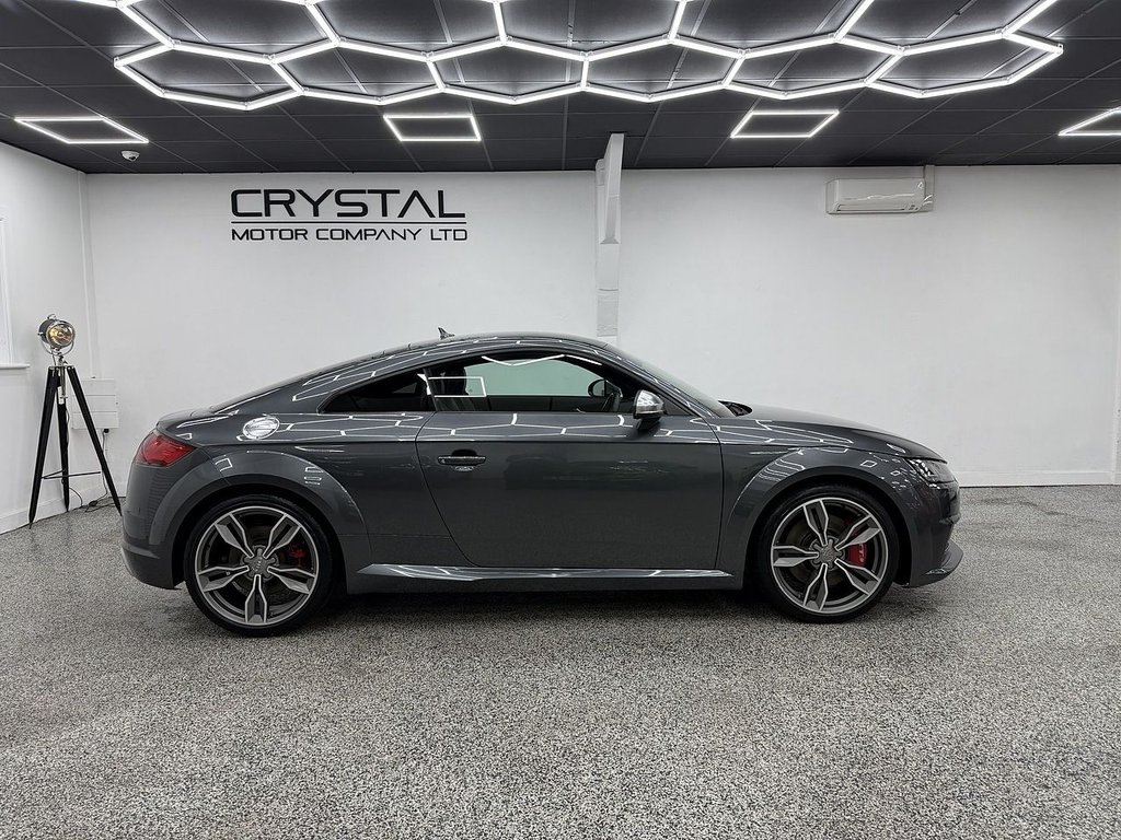 Used Audi TT 2015 for sale - 77195289: Photo 2